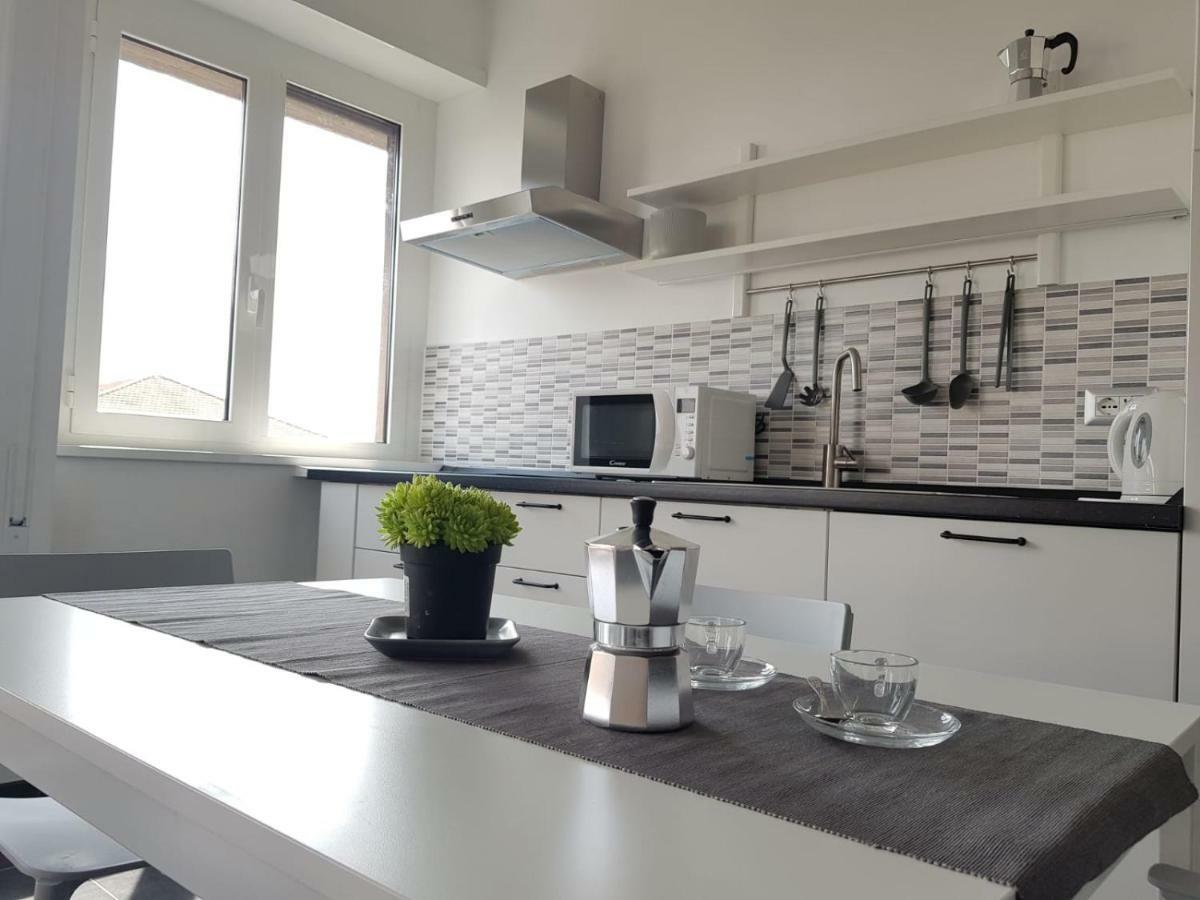 Nomentana White Apartments By Ghor Roma Exterior foto